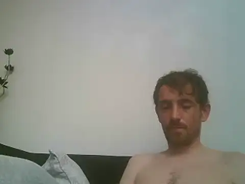 Snapshot of PocoLoco420 chatting on 10.21.25 PocoLoco420 online show from 10.21.25