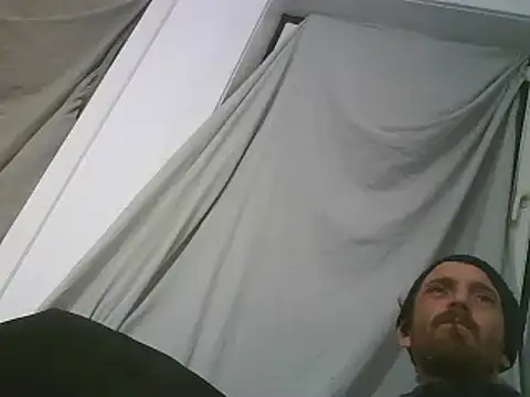 Snapshot of PocoLoco420 chatting on 11.09.25 PocoLoco420 online show from 11.09.25