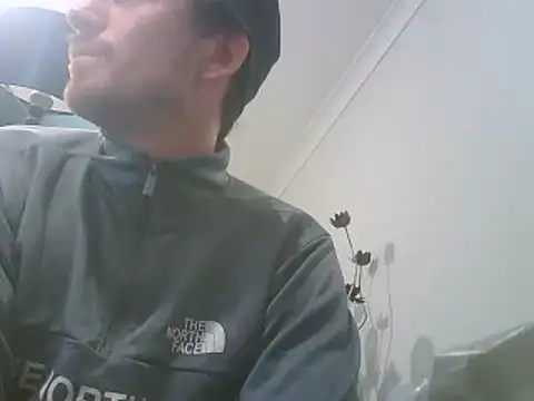 Snapshot of PocoLoco420 chatting on 11.13.25 PocoLoco420 online show from 11.13.25