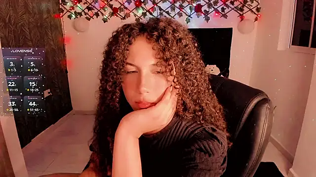 Lilith Miller21 online show from 09.26.25