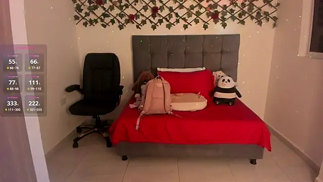 Lilith Miller21 online show from 11.16.25