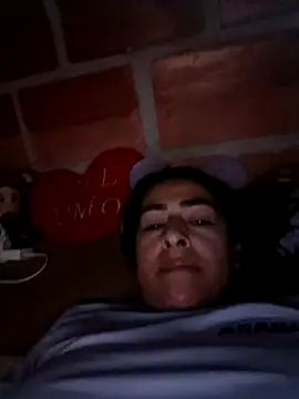 Snapshot of leidylapeque chatting on 03.20.25 leidylapeque online show from 03.20.25