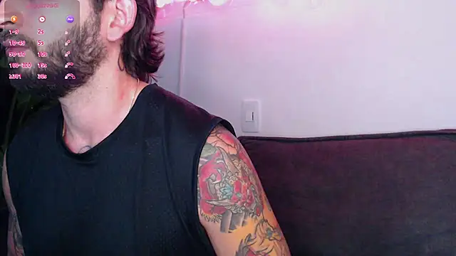 Snapshot of marco_allison43 chatting on 11.14.25 marco allison43 online show from 11.14.25