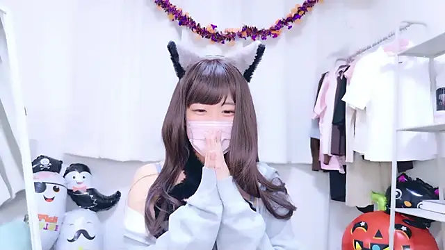 Snapshot of 867_haruna chatting on 10.28.25 867 haruna online show from 10.28.25