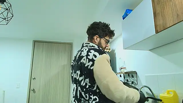 thomas gun online show from 02.24.26