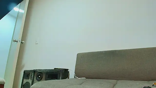 Snapshot of thomas_gun chatting on 05.01.26 thomas gun online show from 05.01.26