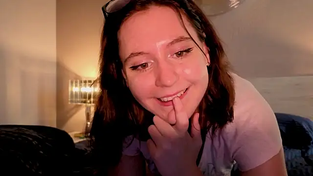 Diana Flower online show from 10.21.25