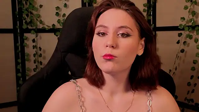 Diana Flower online show from 02.21.26