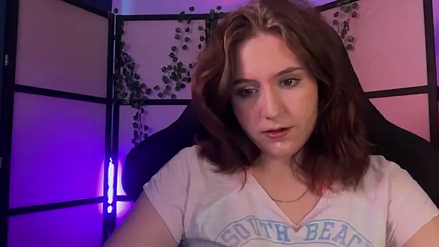 Snapshot of Diana_Flower chatting on 08.07.26 Diana Flower online show from 08.07.26