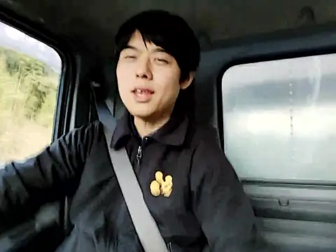 whitebriefboy online show from 03.13.26