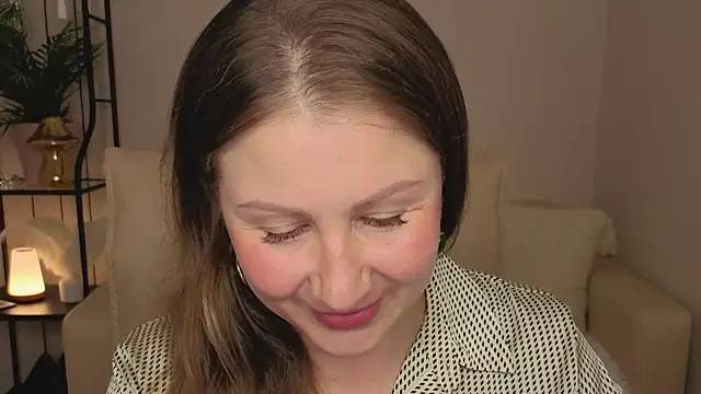 Snapshot of Helens_love chatting on 06.29.26 Helens love online show from 06.29.26