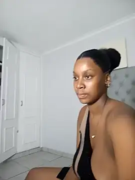 Candy Love 18 online show from 02.12.25