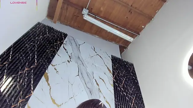 ebony hot1 online show from 02.18.26