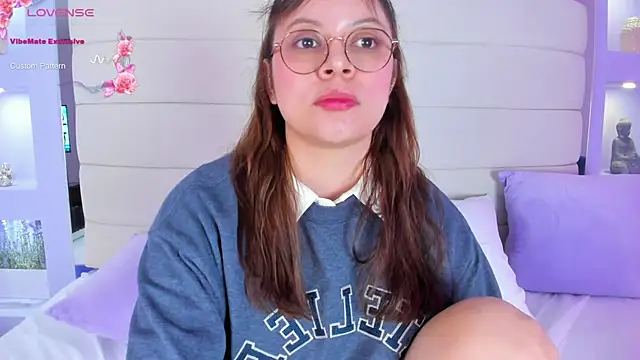 Lanna18 online show from 02.10.25