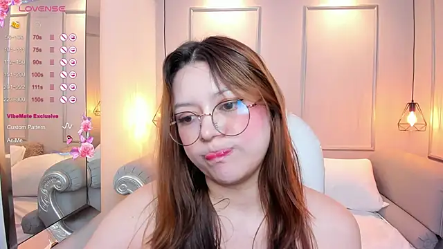 Lanna18 online show from 02.21.25