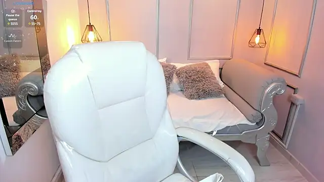 Lanna18 online show from 03.08.25