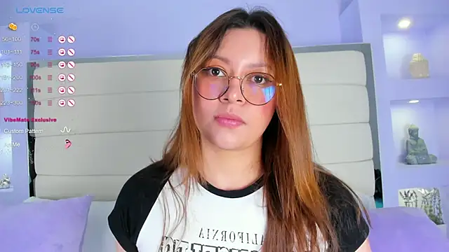 Lanna18 online show from 03.17.25