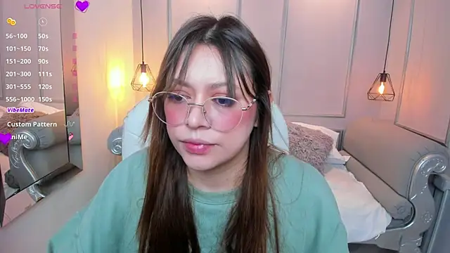 Lanna18 online show from 10.15.25