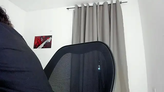 Snapshot of Joe23__ chatting on 10.06.25 Joe23 online show from 10.06.25