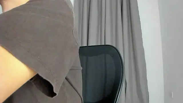 Snapshot of Joe23__ chatting on 10.07.25 Joe23 online show from 10.07.25