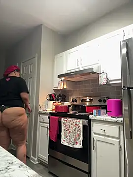 SexyHoneyRedd online show from 01.01.25