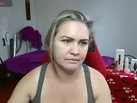 helenca43 online show from 02.04.25