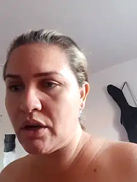 helenca43 online show from 02.05.25