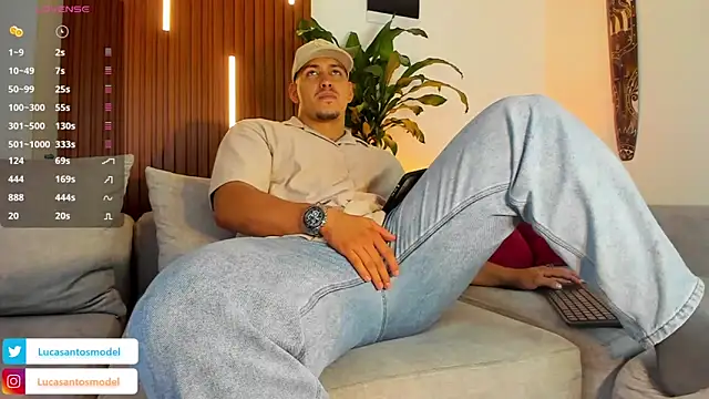 lucasanto  online show from 11.14.25