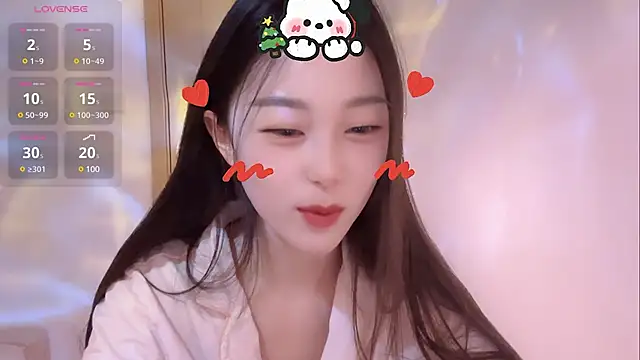 Snapshot of Sweet-Angel999 chatting on 12.23.24 Sweet-Angel999 online show from 12.23.24