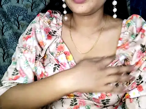 Snapshot of Aarvi_Arora chatting on 01.17.26 Aarvi Arora online show from 01.17.26