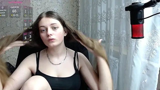 Nana Hot online show from 12.04.24