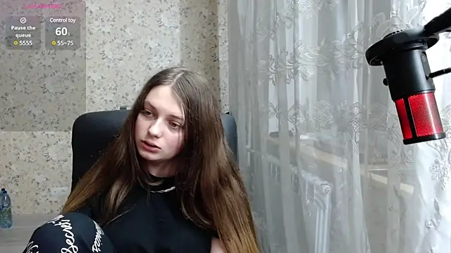 Nana Hot online show from 01.04.25