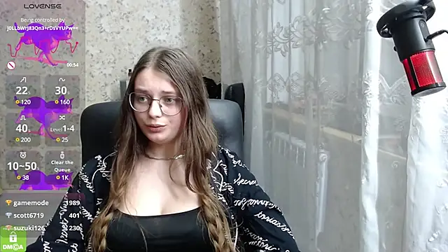 Nana Hot online show from 02.04.25