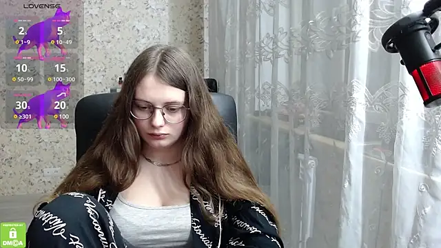 Nana Hot online show from 02.09.25