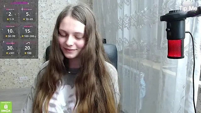 Nana Hot online show from 03.18.25