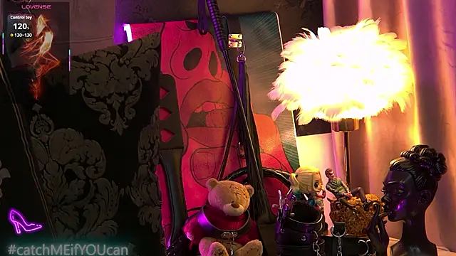 Snapshot of ZoeMesmerize chatting on 02.26.26 ZoeMesmerize online show from 02.26.26