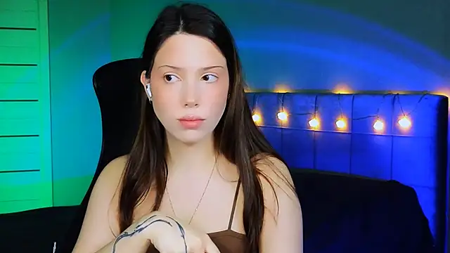 Snapshot of Stacy_Gonzales_ chatting on 12.11.24 Stacy Gonzales online show from 12.11.24