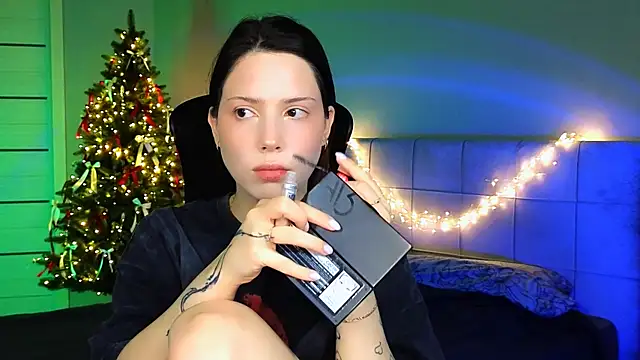 Snapshot of Stacy_Gonzales_ chatting on 01.07.25 Stacy Gonzales online show from 01.07.25