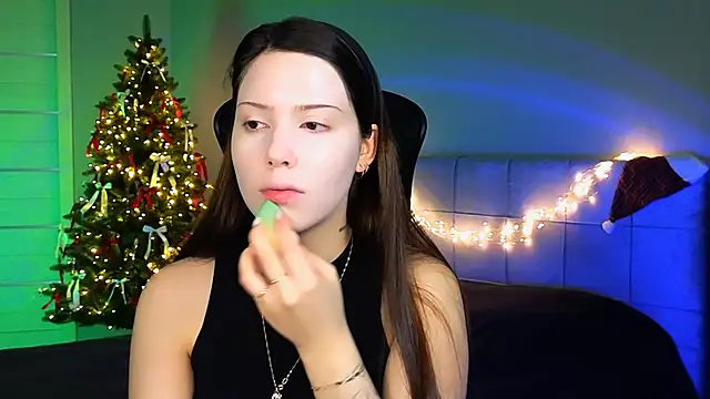 Snapshot of Stacy_Gonzales_ chatting on 01.22.25 Stacy Gonzales online show from 01.22.25