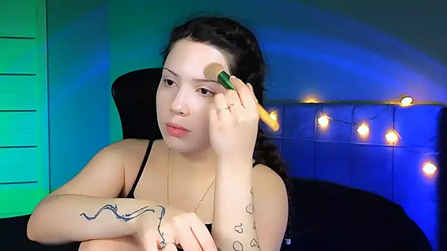 Snapshot of Stacy_Gonzales_ chatting on 02.04.25 Stacy Gonzales online show from 02.04.25