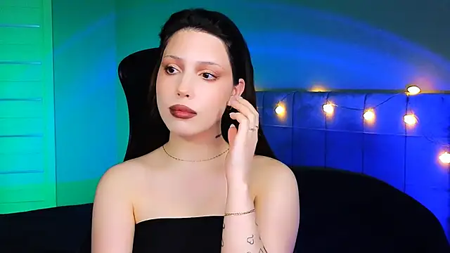 Snapshot of Stacy_Gonzales_ chatting on 02.20.25 Stacy Gonzales online show from 02.20.25