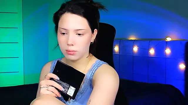 Snapshot of Stacy_Gonzales_ chatting on 02.27.25 Stacy Gonzales online show from 02.27.25
