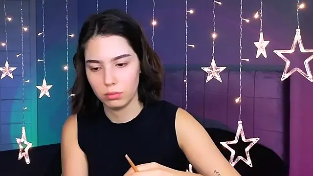 Snapshot of Stacy_Gonzales_ chatting on 10.05.25 Stacy Gonzales online show from 10.05.25