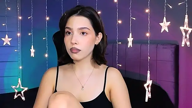 Snapshot of Stacy_Gonzales_ chatting on 10.08.25 Stacy Gonzales online show from 10.08.25