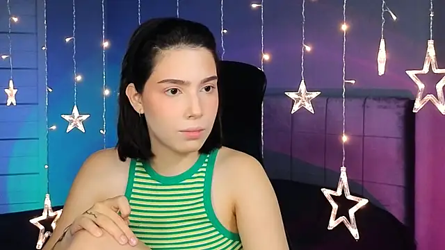 Snapshot of Stacy_Gonzales_ chatting on 10.12.25 Stacy Gonzales online show from 10.12.25