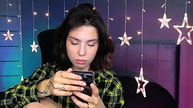 Snapshot of Stacy_Gonzales_ chatting on 10.18.25 Stacy Gonzales online show from 10.18.25