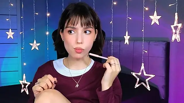 Snapshot of Stacy_Gonzales_ chatting on 10.30.25 Stacy Gonzales online show from 10.30.25