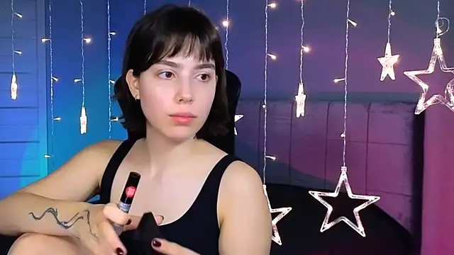 Snapshot of Stacy_Gonzales_ chatting on 11.04.25 Stacy Gonzales online show from 11.04.25