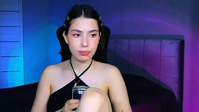 Stacy Gonzales  online show from 11.18.25