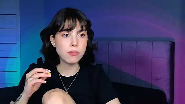 Stacy Gonzales  online show from 12.22.25